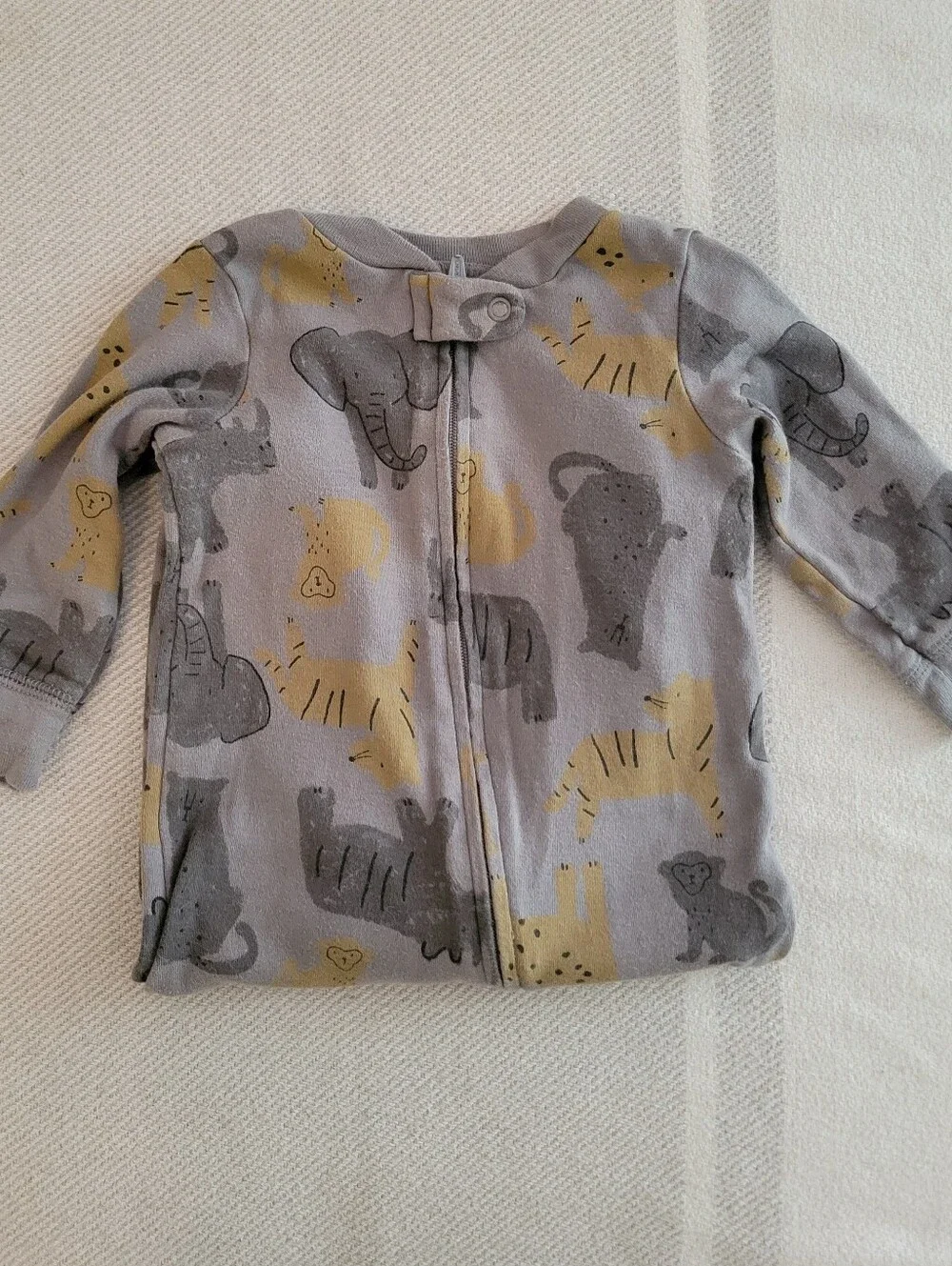 Set Of 3 Pajamas Footed Sleepers Size 6-9 Months